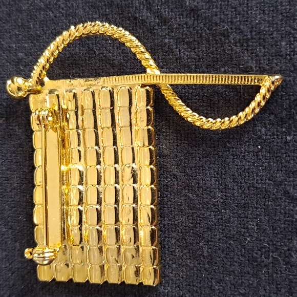 Enamel Crystal Rhinestone USA American Flag Patriotic Brooch - Picture 2 of 5